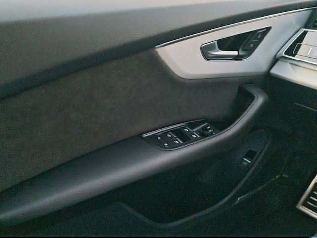 Audi SQ8 SUV TFSI Quattro Tiptronic - 2022 - Joinsteer - #13