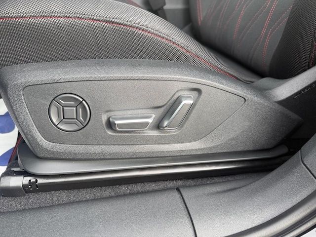 Audi Q3 TFSI E E-hybrid S Tronic - 2026 - Joinsteer - #8