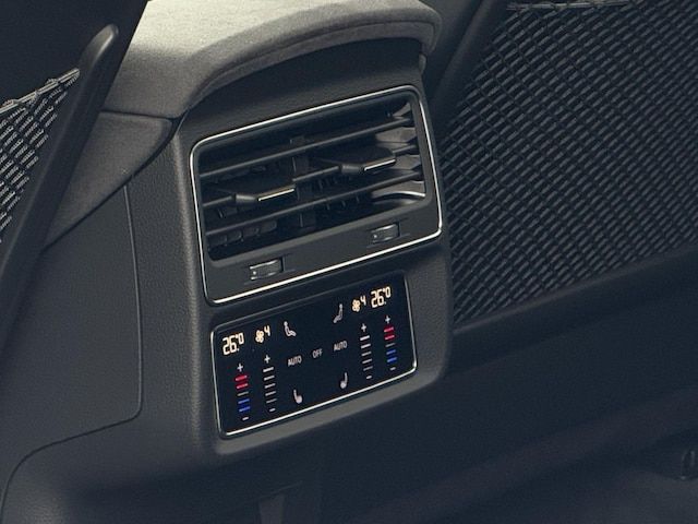 Audi RSQ8 Performance TFSI Quattro Tiptronic - 2026 - Joinsteer - #23