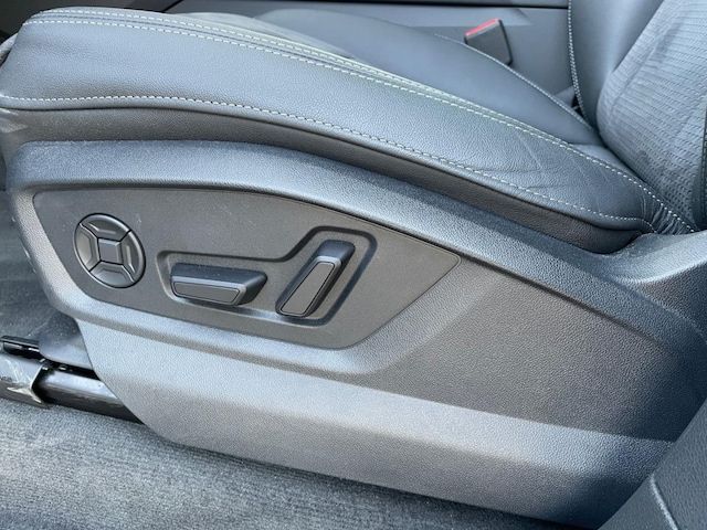Audi Q8 TFSI E 55 TFSI E Quattro Tiptronic - 2025 - Joinsteer - #19