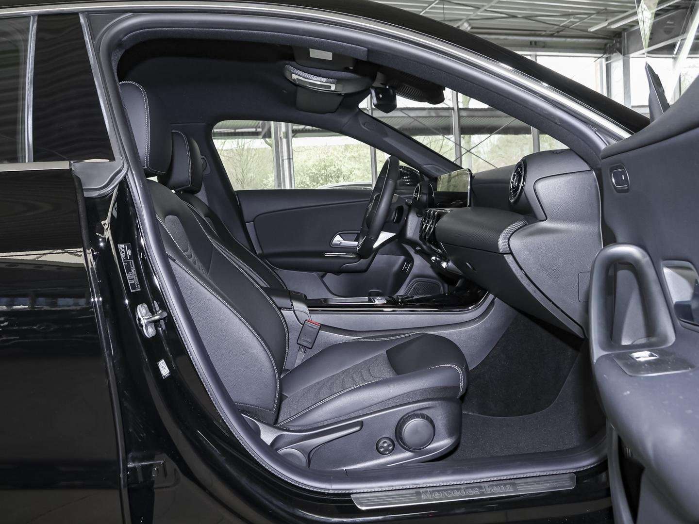 Mercedes CLA 180 - 2024 - Joinsteer - #5