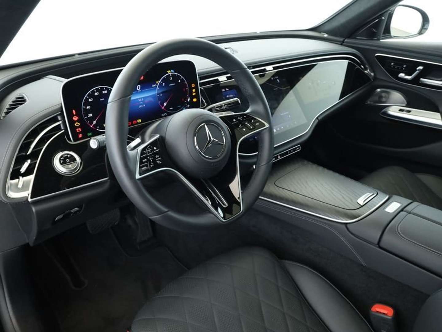 Mercedes Classe E 220 Exclusive - 2023 - Joinsteer - #6