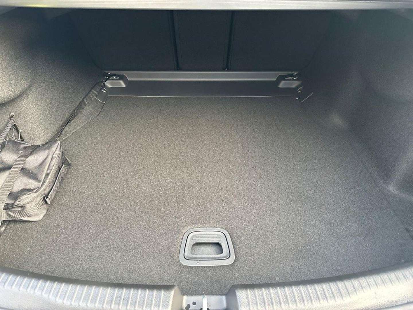 Mercedes Classe C 220 AMG-Line - 2026 - Joinsteer - #7