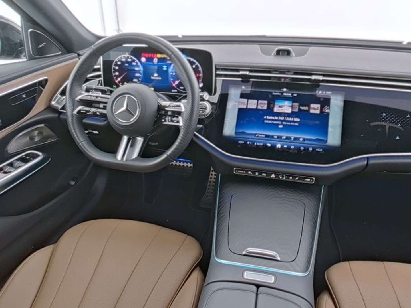 Mercedes Classe E 220 Night Edition - 2025 - Joinsteer - #5