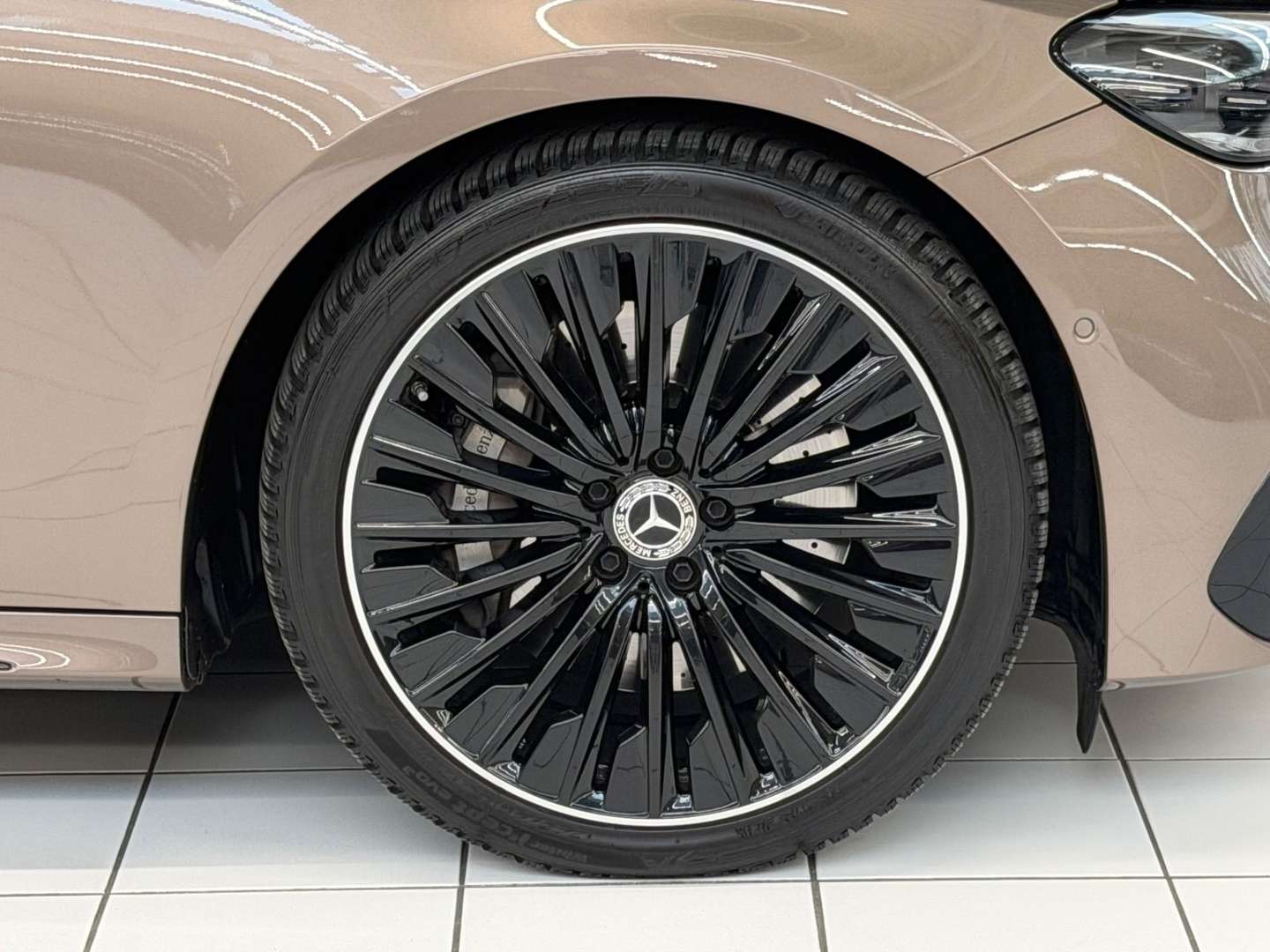 Mercedes Classe E 220 AMG-Line - 2024 - Joinsteer - #13