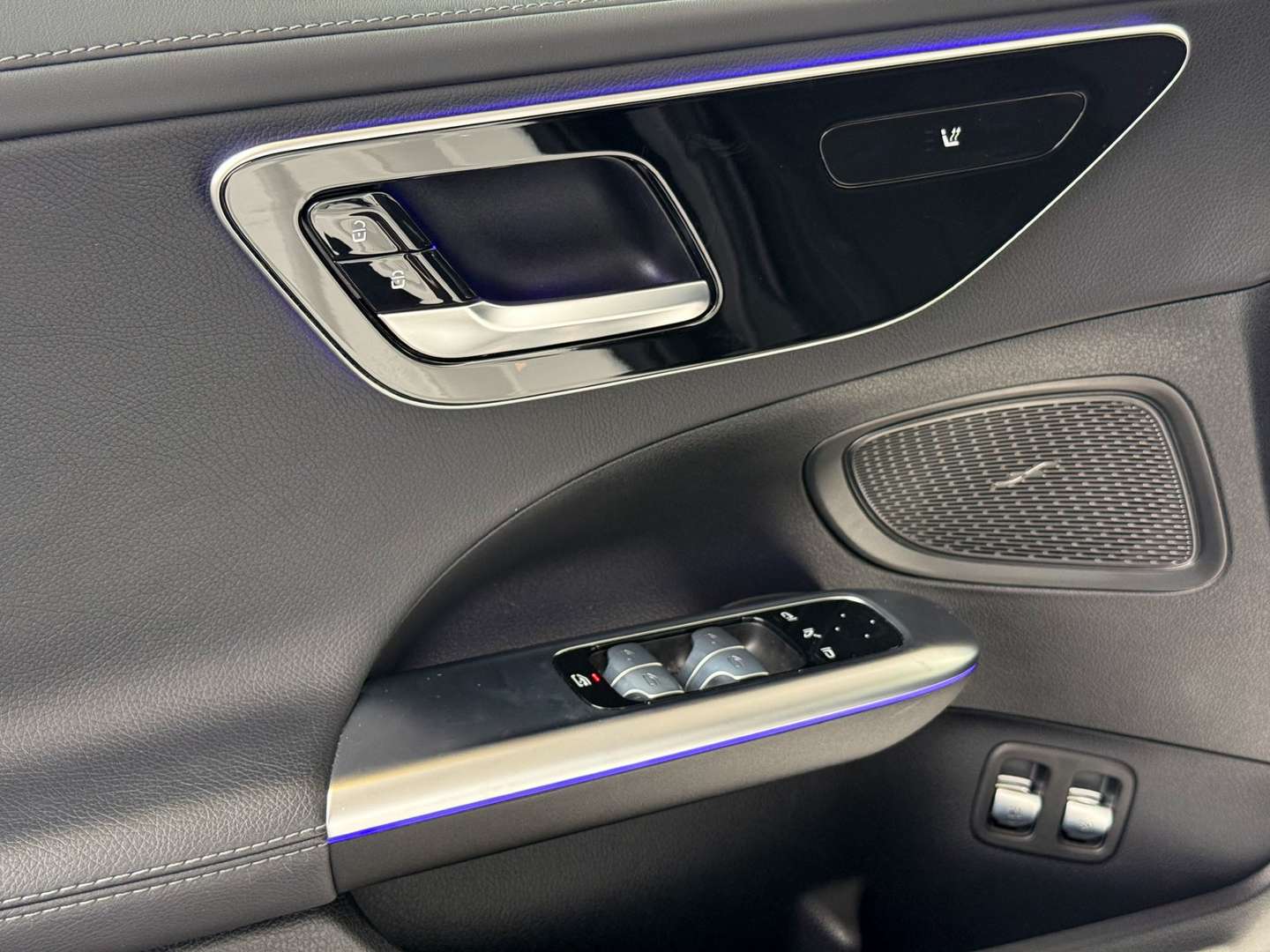 Mercedes Classe C 300 - 2023 - Joinsteer - #12