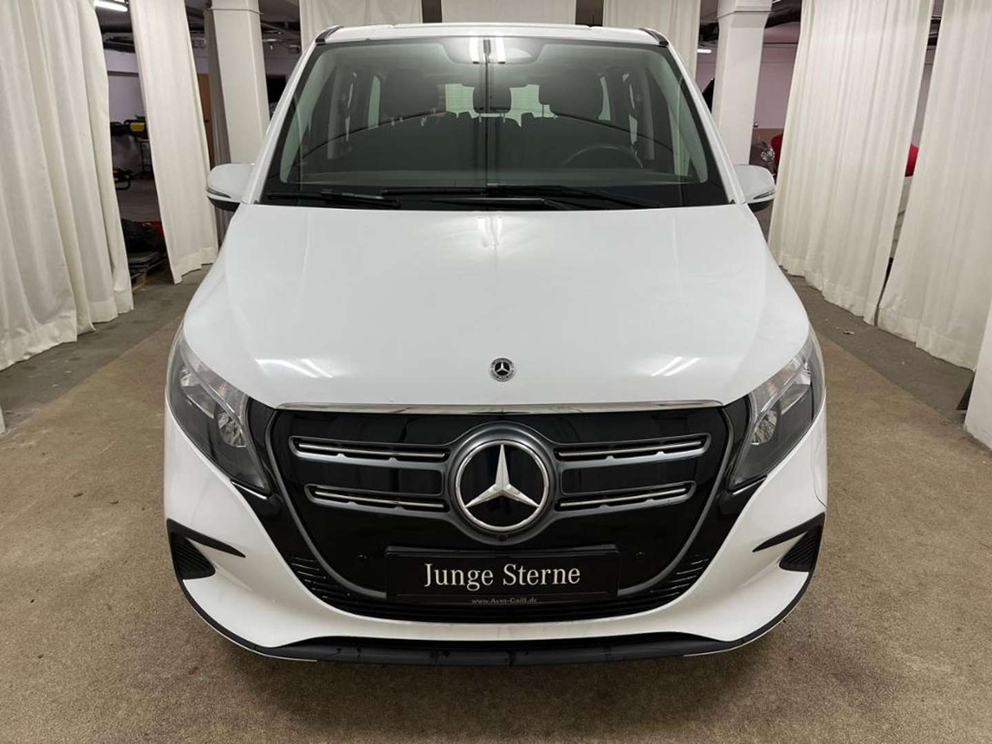 Mercedes EQV 250 - 2024 - Joinsteer - #3