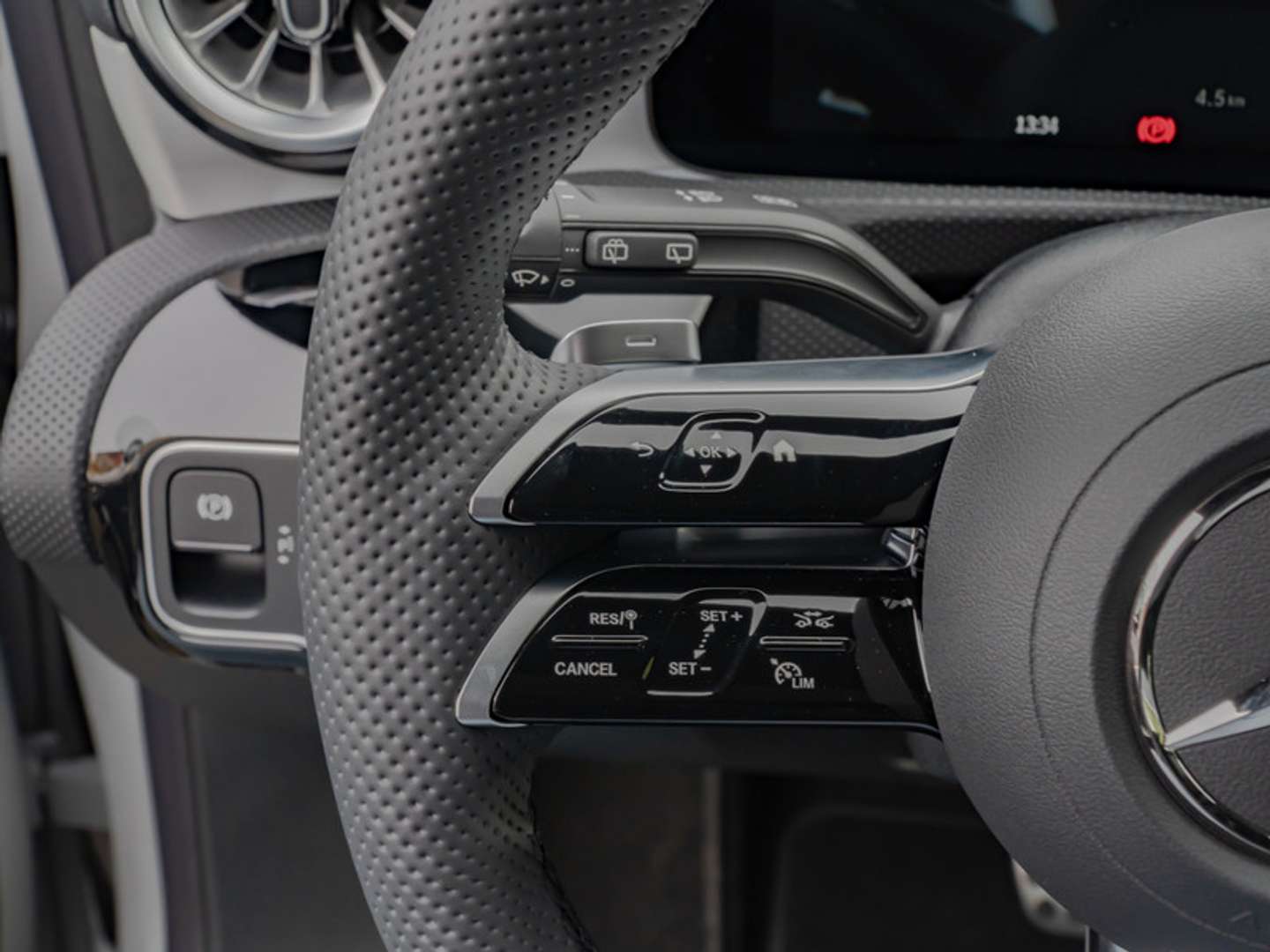 Mercedes CLA Shooting Break 200 AMG-LINE - 2025 - Joinsteer - #14
