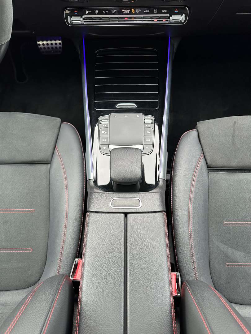 Mercedes GLB 220 AMG LINE - 2021 - Joinsteer - #15