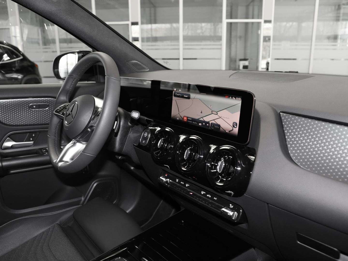 Mercedes GLA 200 - 2024 - Joinsteer - #6