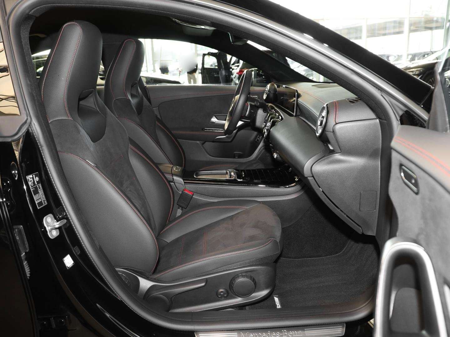 Mercedes CLA 200 AMG Line - 2024 - Joinsteer - #5