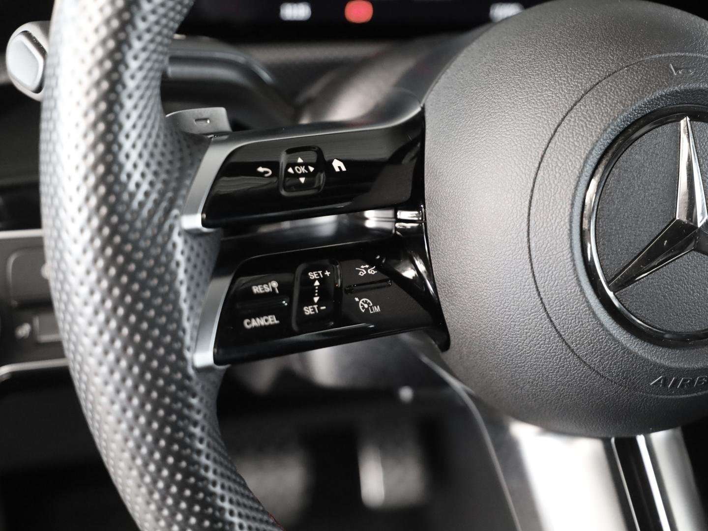 Mercedes CLA 200 AMG Line - 2024 - Joinsteer - #13