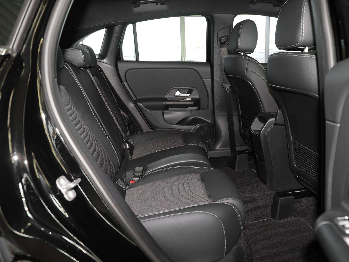 Mercedes GLA 200 Advanced - 2024 - Joinsteer - #6