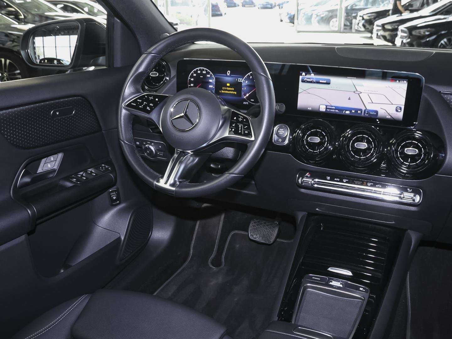 Mercedes GLA 200 Advanced - 2024 - Joinsteer - #7