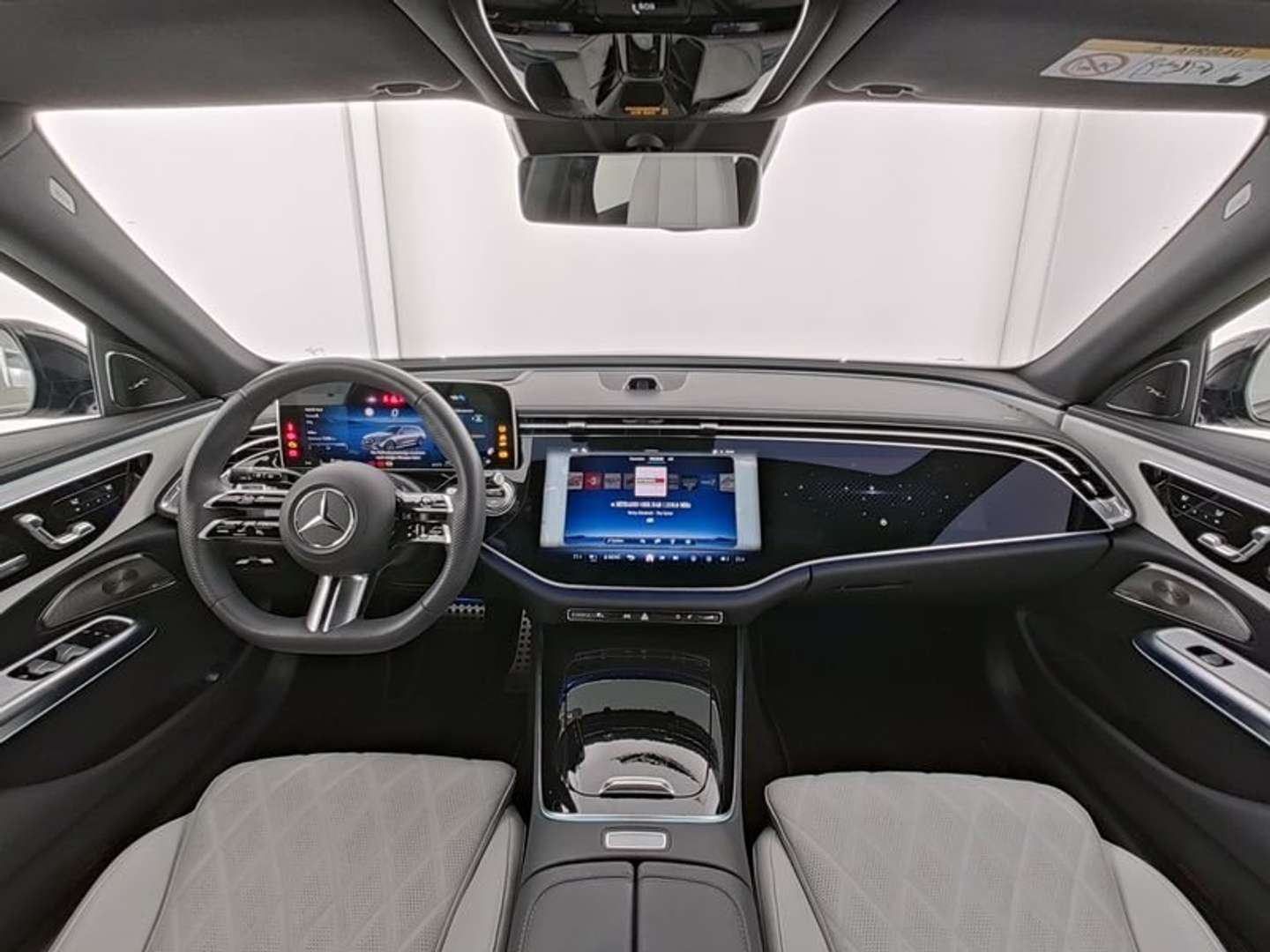Mercedes Classe E 220 AMG-Line - 2023 - Joinsteer - #8