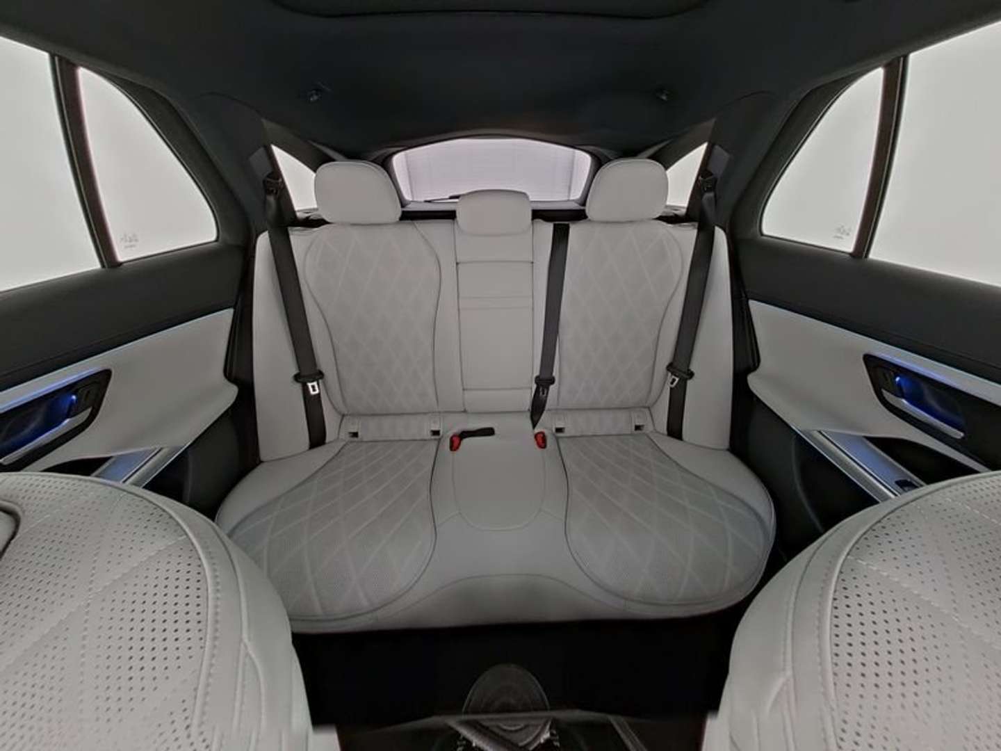 Mercedes Classe E 220 AMG-Line - 2023 - Joinsteer - #9