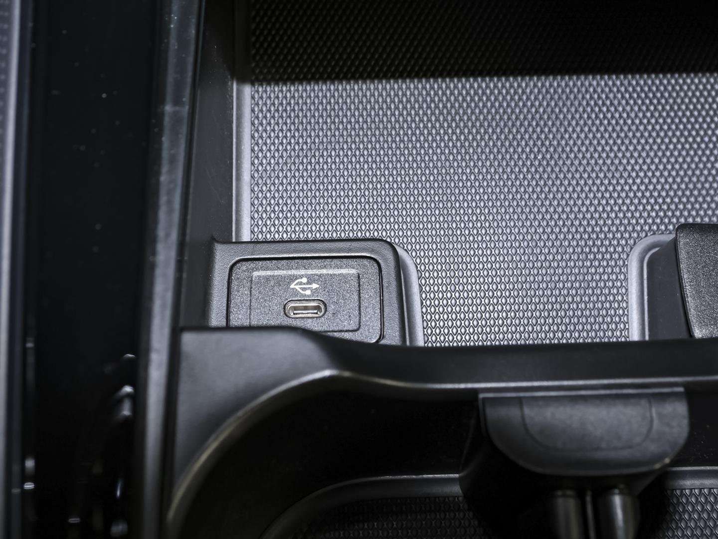 Mercedes GLA 200 Advanced - 2024 - Joinsteer - #11