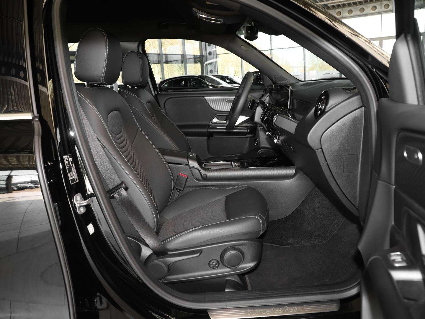 Mercedes GLB 200 - 2024 - Joinsteer - #5