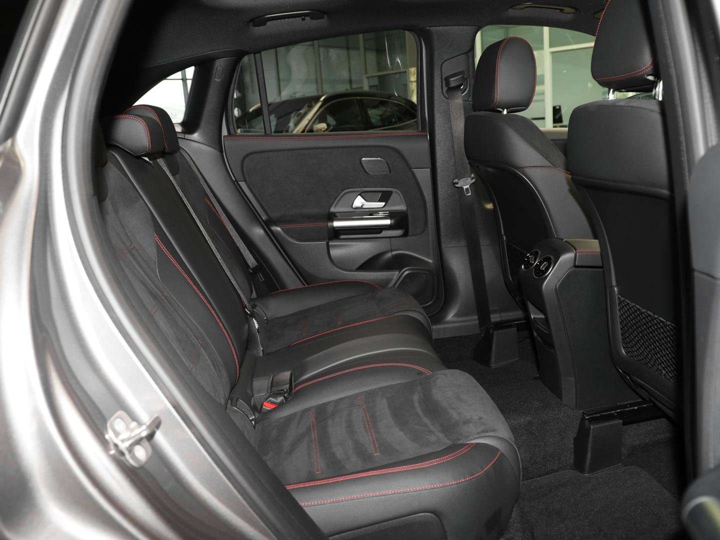 Mercedes GLA 200 AMG Line - 2024 - Joinsteer - #6