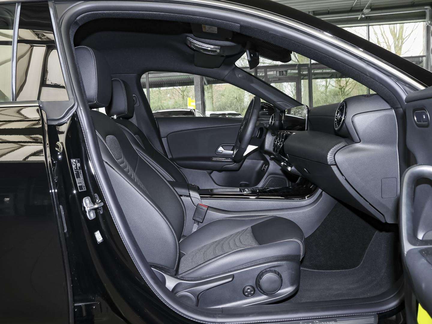 Mercedes CLA 200 - 2024 - Joinsteer - #5