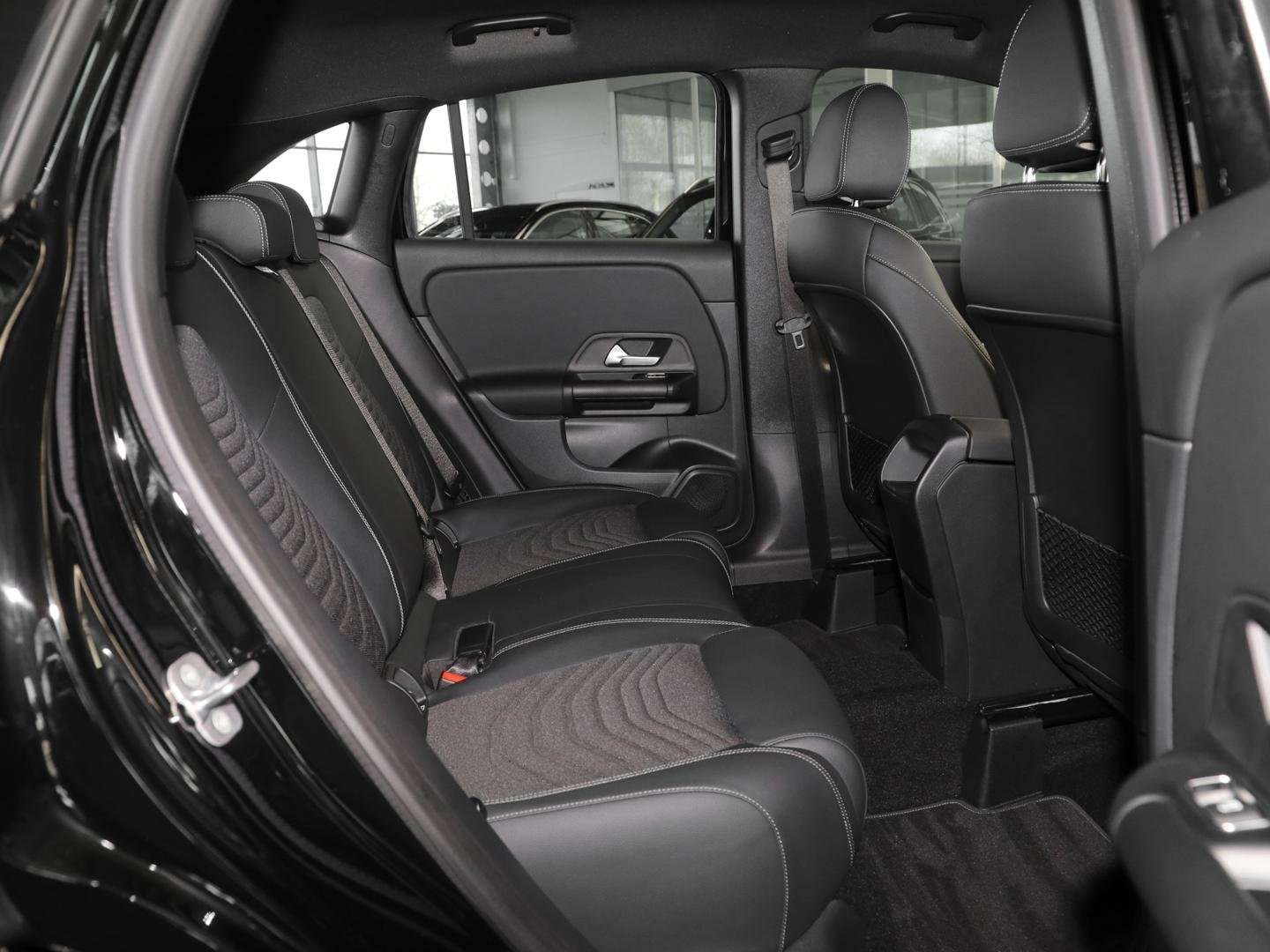 Mercedes GLA 200 Advanced - 2024 - Joinsteer - #6