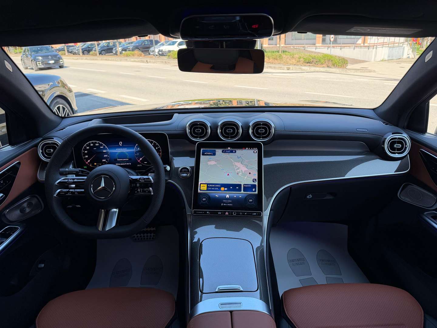 Mercedes GLC Coupé 300 Premium - 2026 - Joinsteer - #18