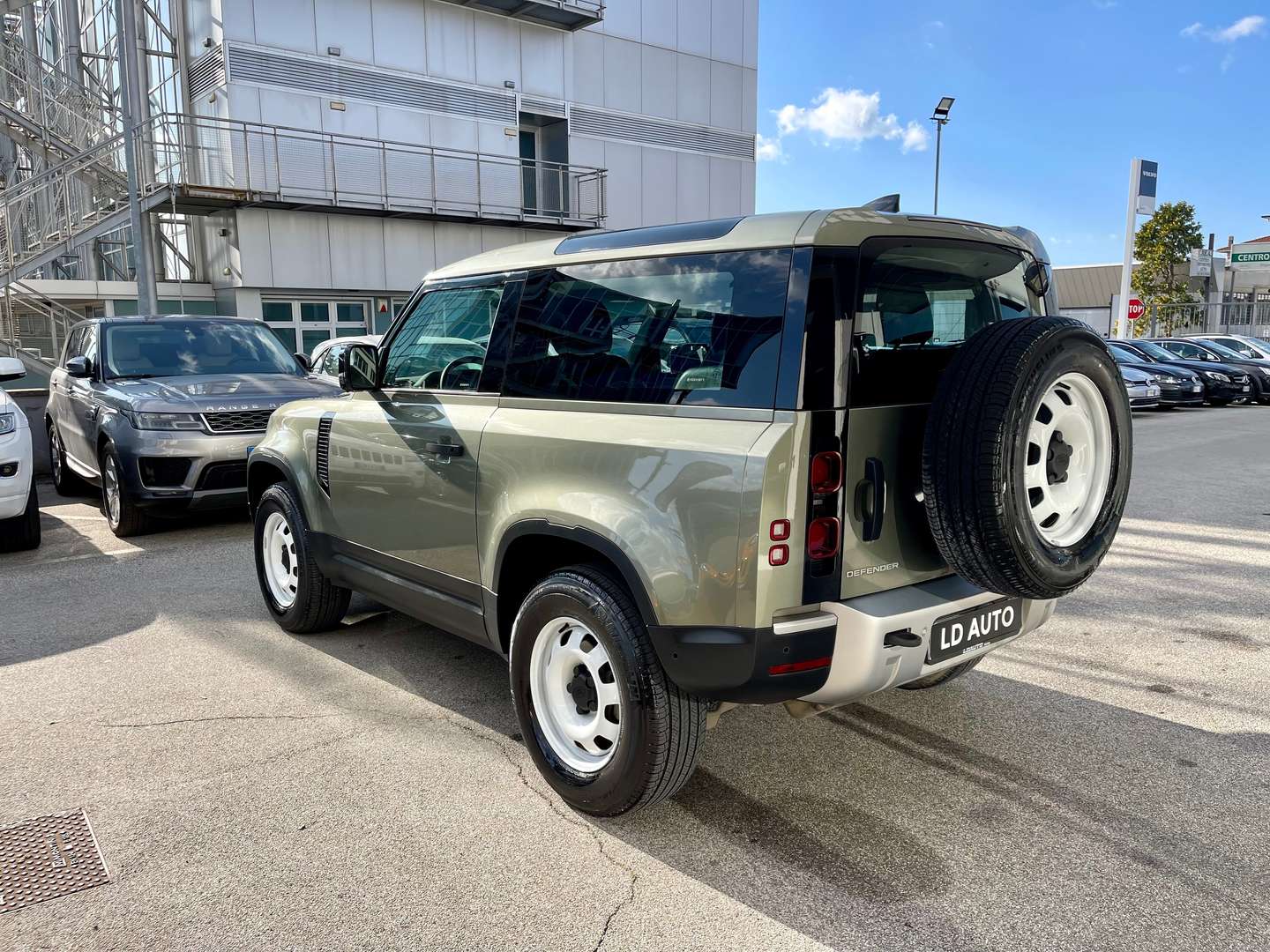Land Rover Defender HSE 3.0d I6 Mhev AWD - 2021 - Joinsteer - #3