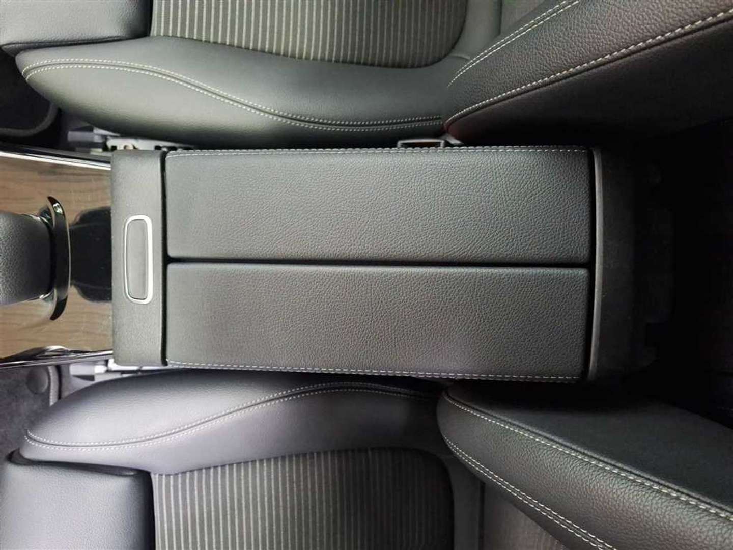 Mercedes CLA Shooting Break 200 Progressive - 2021 - Joinsteer - #30