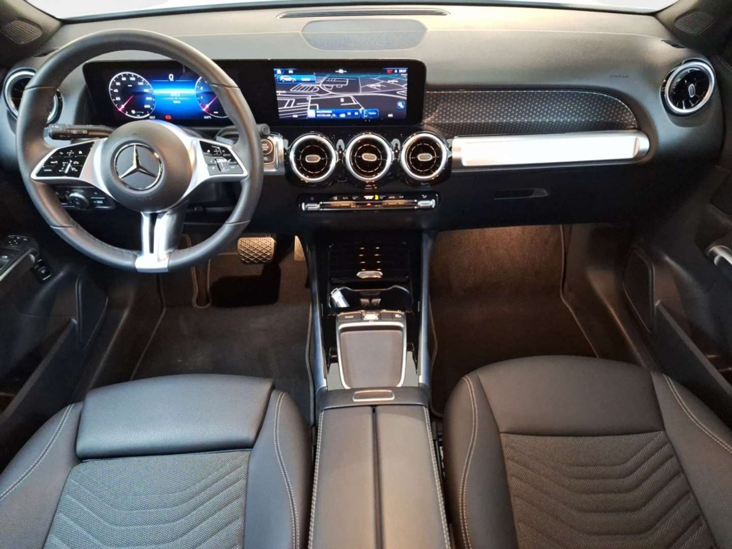 Mercedes GLB 200 200 Night Edition - 2024 - Joinsteer - #2