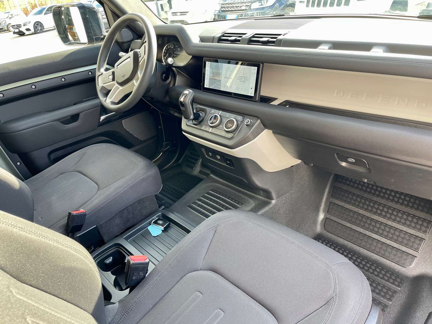 Land Rover Defender HSE 3.0d I6 Mhev AWD - 2021 - Joinsteer - #18