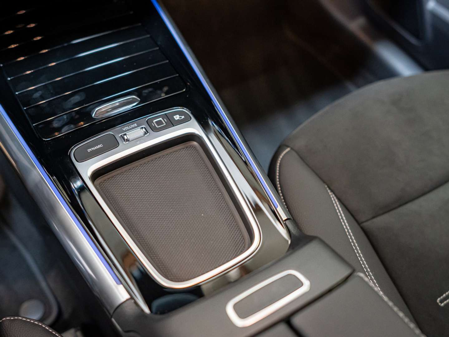 Mercedes GLA 180 AMG Line - 2025 - Joinsteer - #13