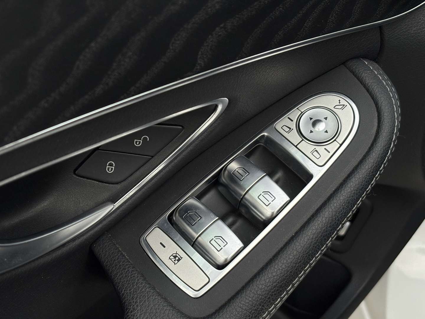 Mercedes Classe C 200 Night Edition - 2019 - Joinsteer - #22