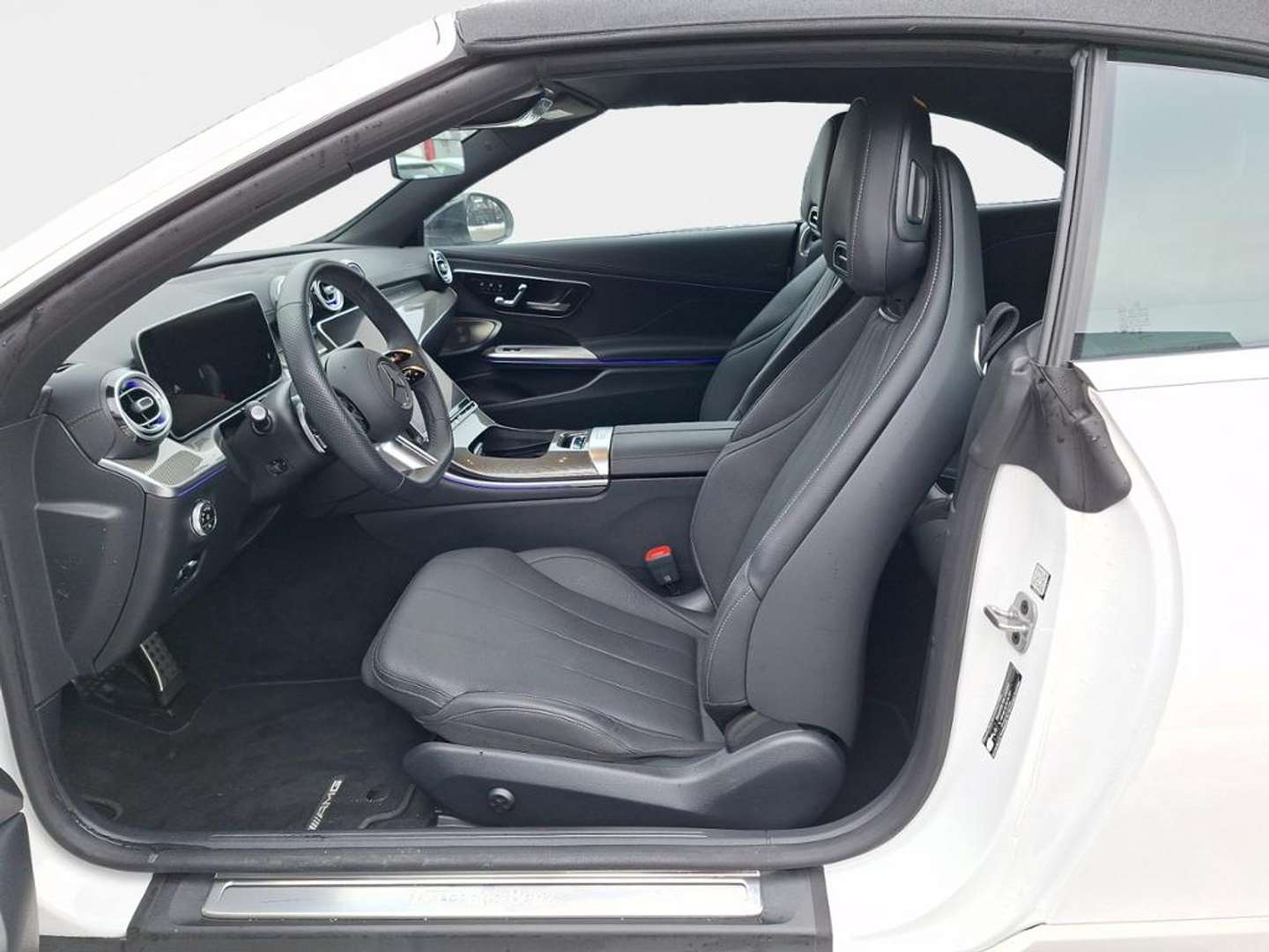 Mercedes CLE 220 D Cabriolet 220 Night Edition - 2025 - Joinsteer - #10