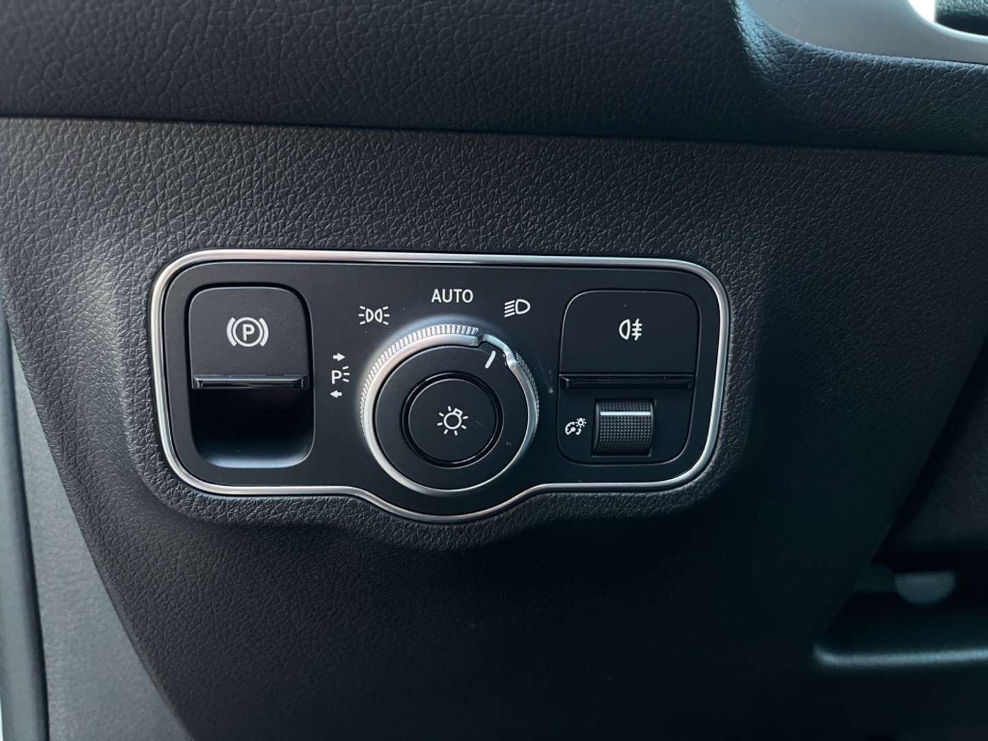 Mercedes GLB 200 Night Edition - 2023 - Joinsteer - #25