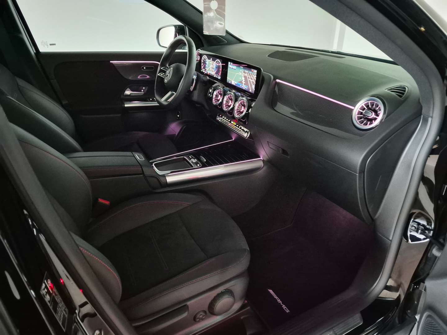 Mercedes GLA 200 AMG Line - 2024 - Joinsteer - #15