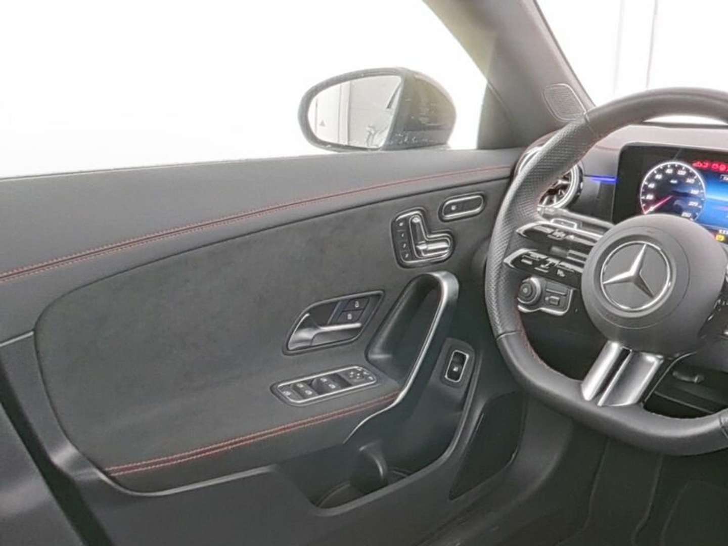 Mercedes CLA 250 AMG Line - 2025 - Joinsteer - #5