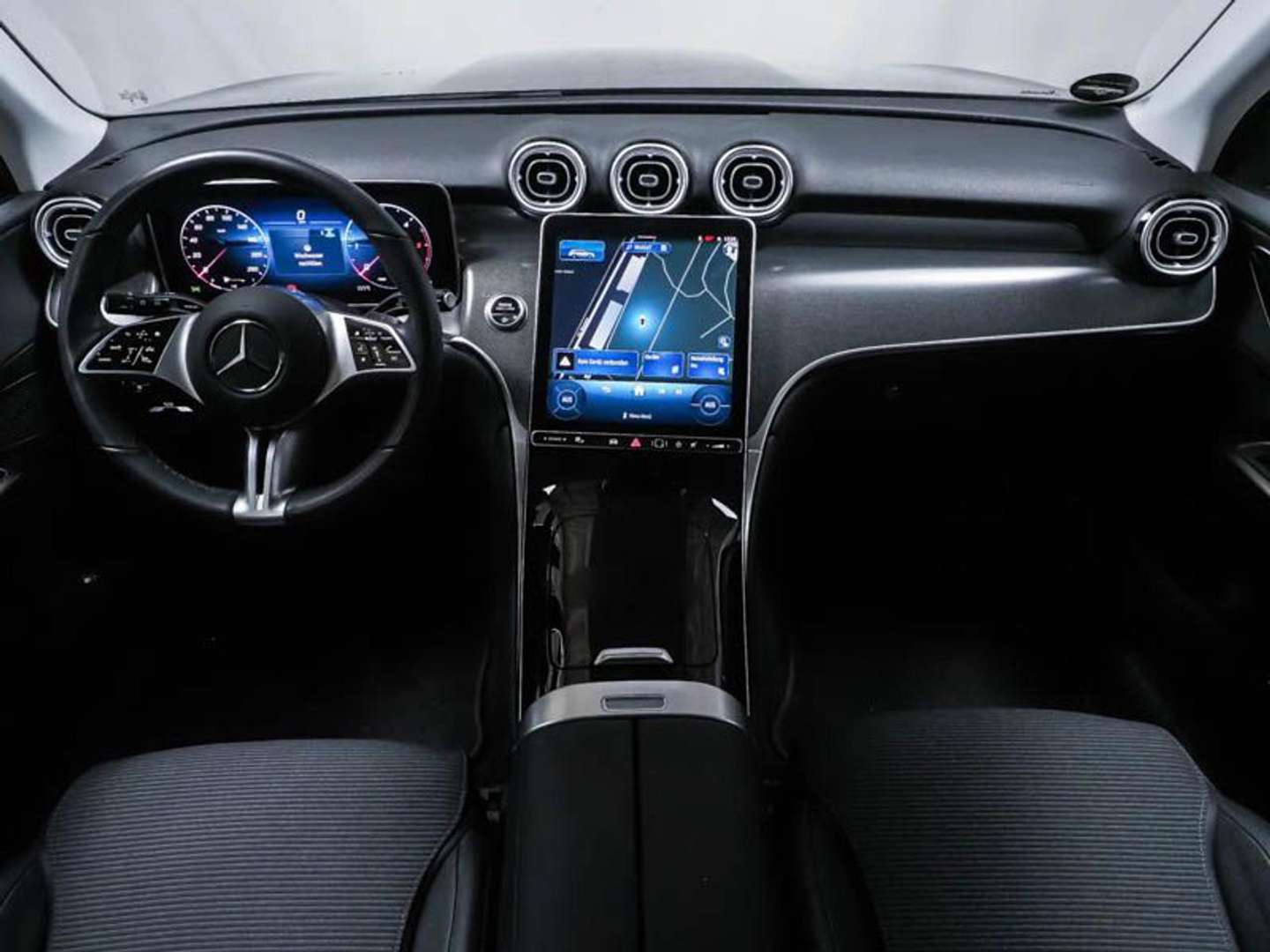 Mercedes GLC 220 Premium Plus - 2024 - Joinsteer - #3