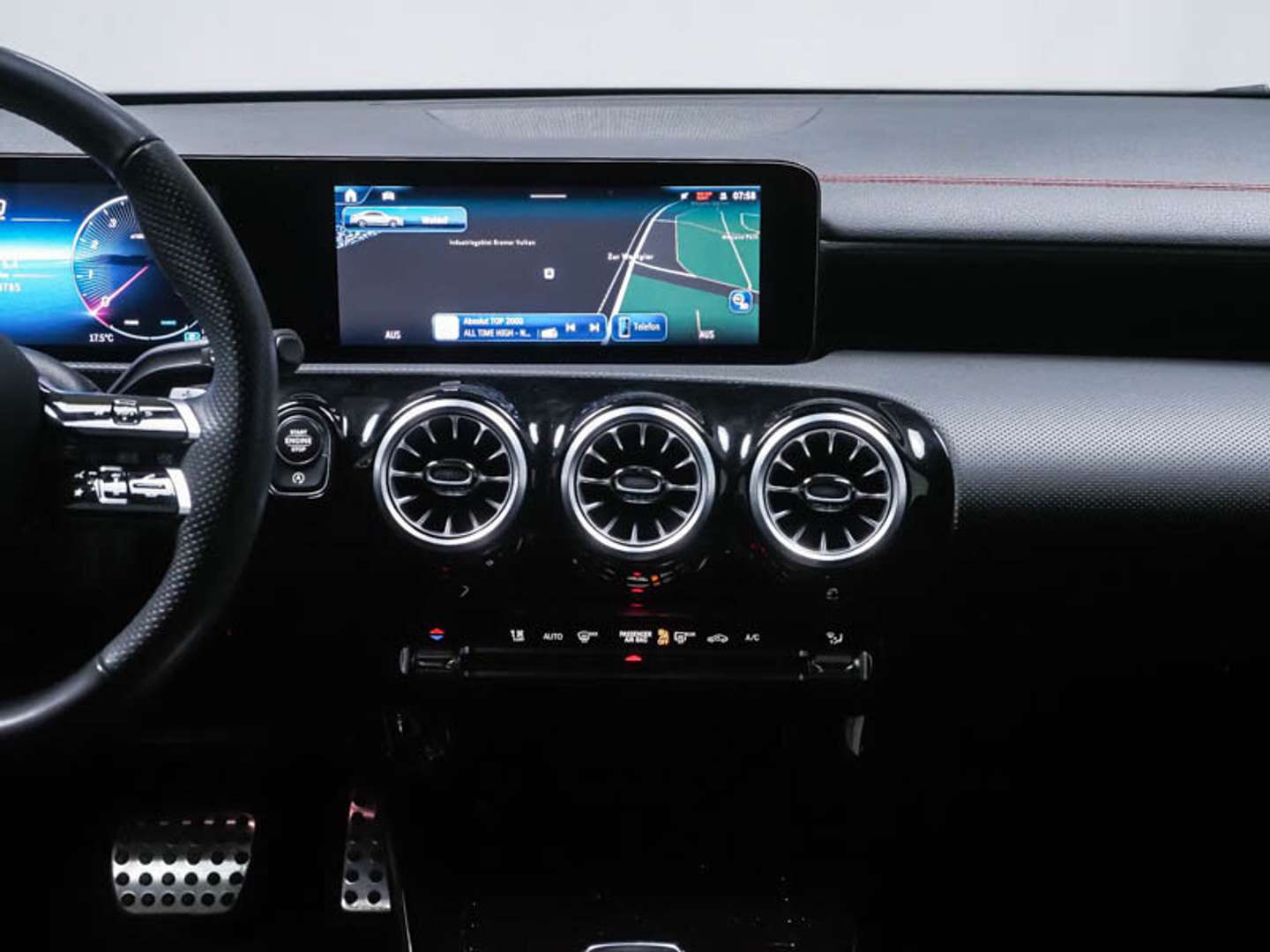 Mercedes CLA 200 AMG Line - 2025 - Joinsteer - #7