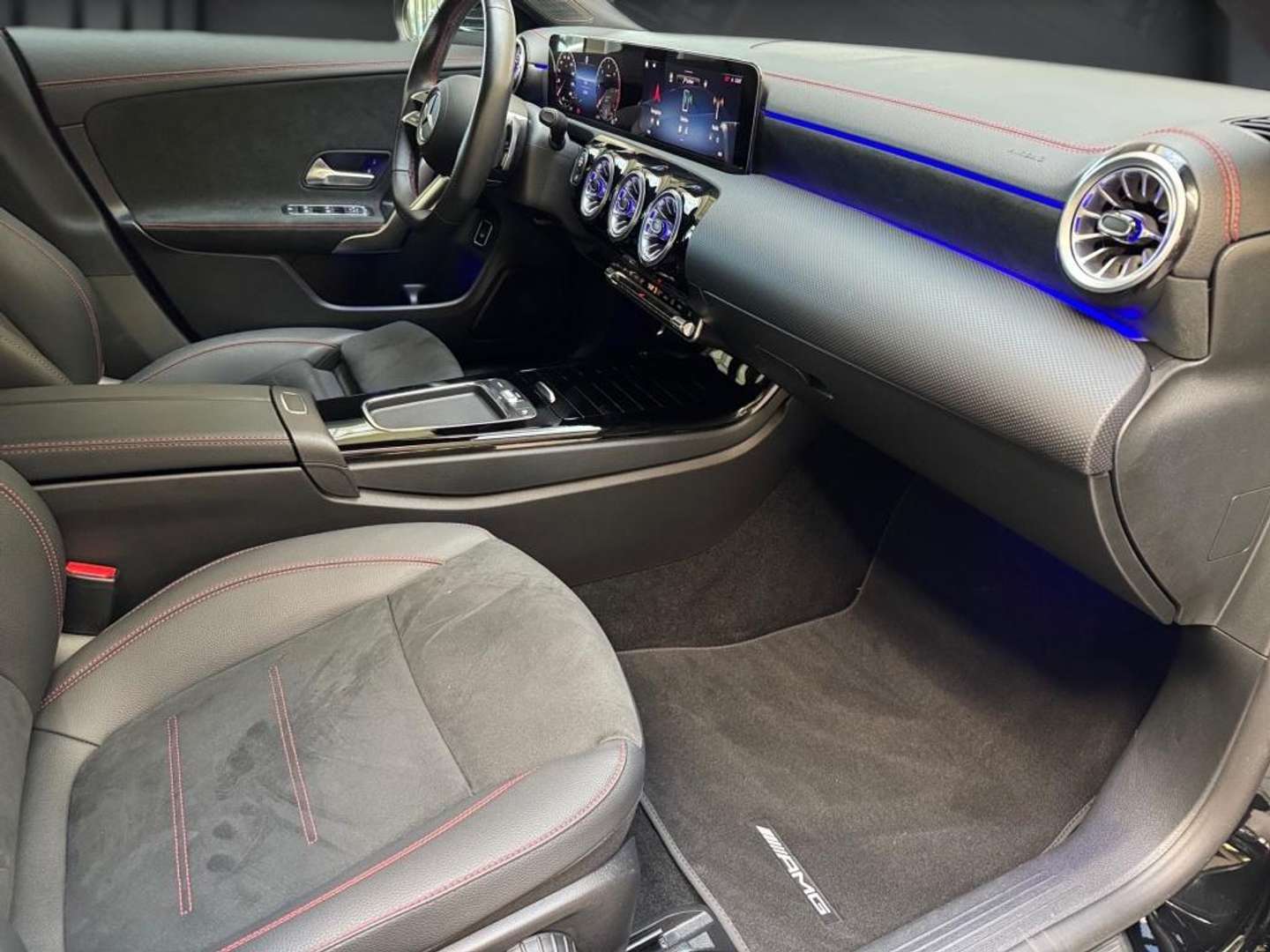 Mercedes CLA Shooting Break 220 AMG Line - 2025 - Joinsteer - #12