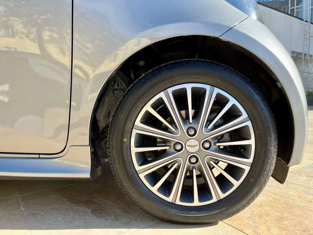 Aston Martin Cygnet 1.3 - 2012 - Joinsteer - #4