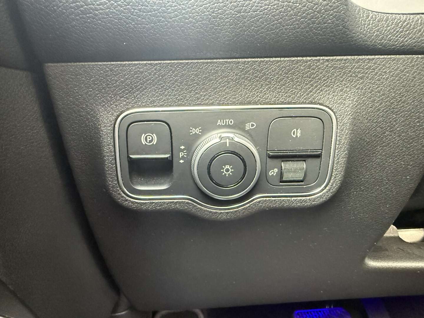 Mercedes GLB 200 Progressive - 2024 - Joinsteer - #15