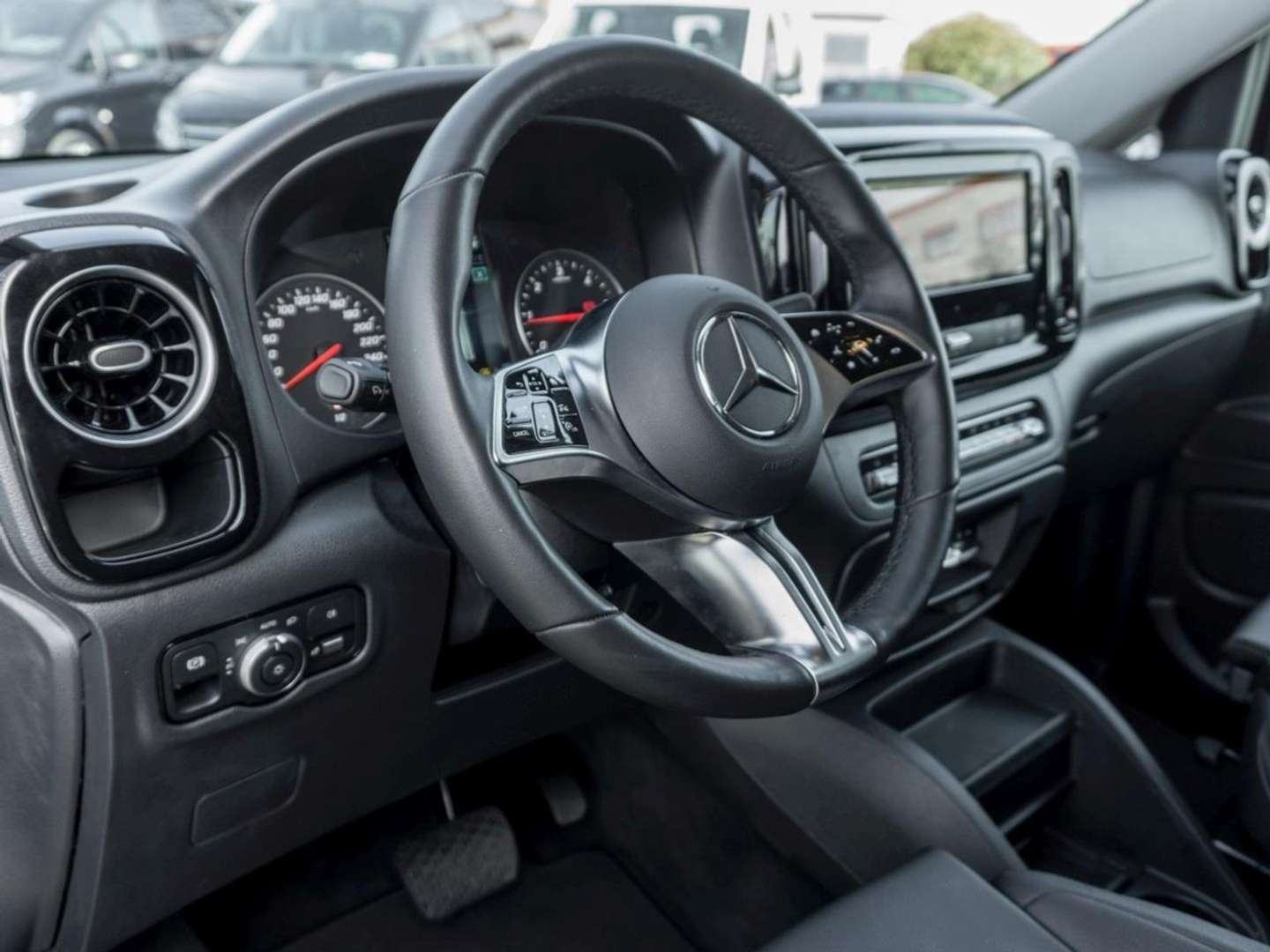 Mercedes Vito 119 Select - 2025 - Joinsteer - #21