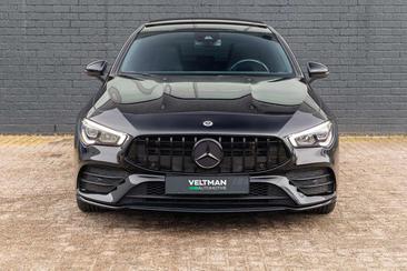 Mercedes CLA Shooting Break 180 AMG Line — photo 9