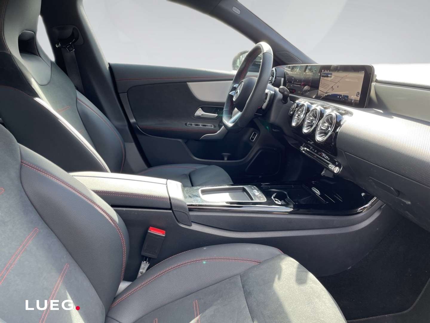 Mercedes CLA Shooting Break 180 - 2025 - Joinsteer - #9