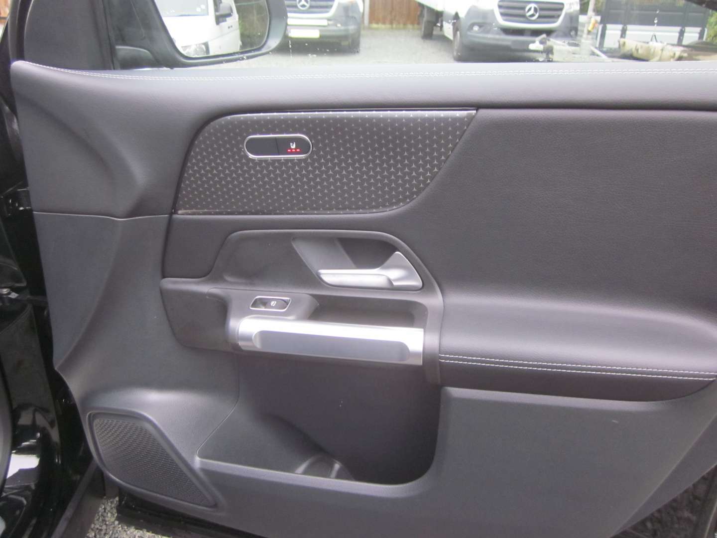 Mercedes GLB 180 - 2025 - Joinsteer - #3