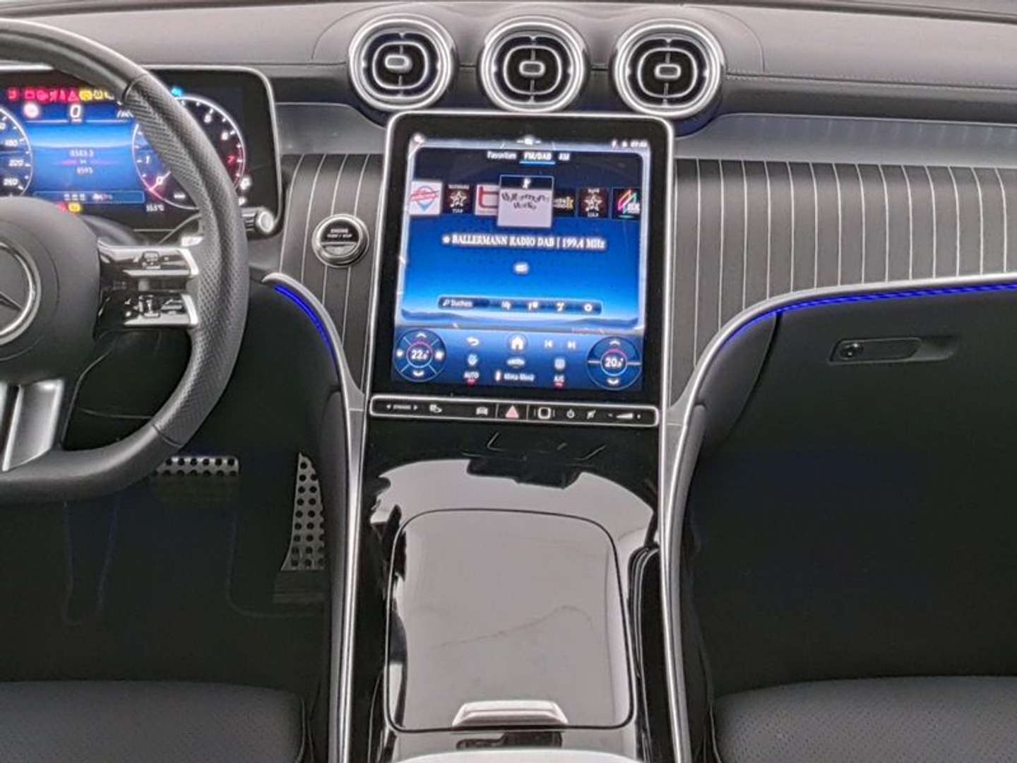 Mercedes GLC 300 Night Edition - 2025 - Joinsteer - #3