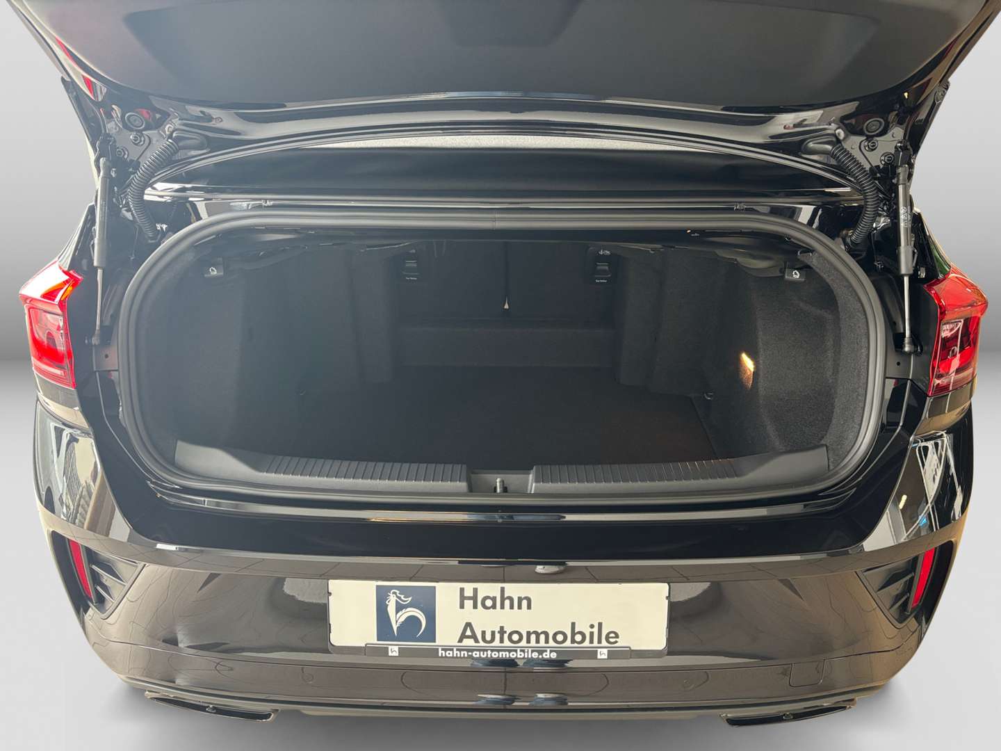 Volkswagen T-Roc R-Line - 2026 - Joinsteer - #9