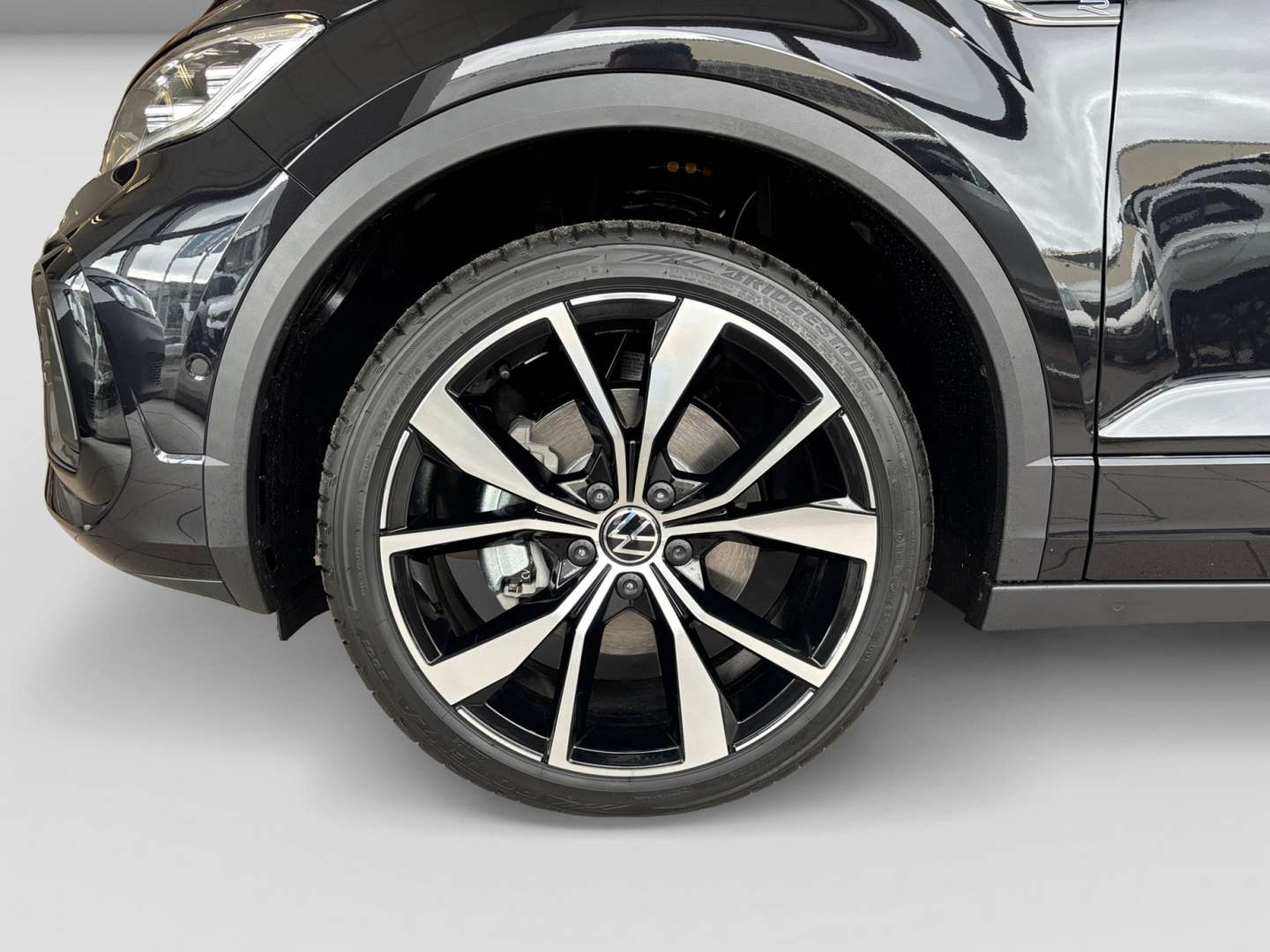 Volkswagen T-Roc R-Line - 2026 - Joinsteer - #2