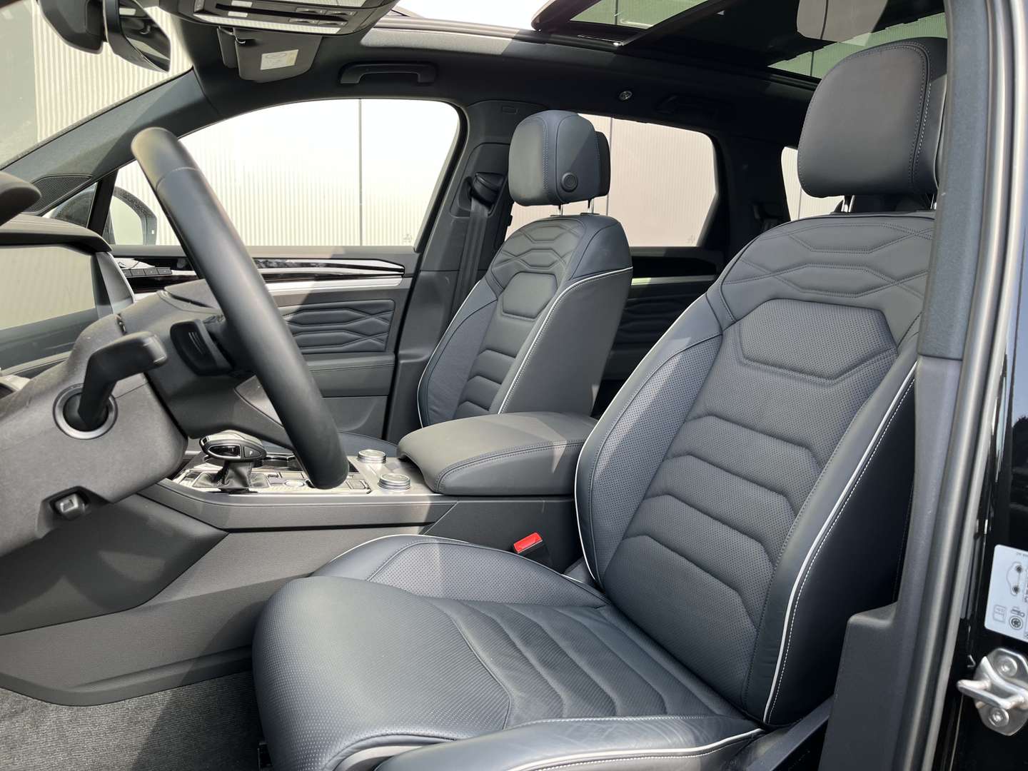 Volkswagen Touareg EHybrid 4Motion Elegance - 2022 - Joinsteer - #3