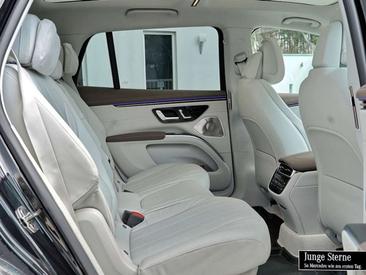 Mercedes EQS 450+ AMG — photo 5